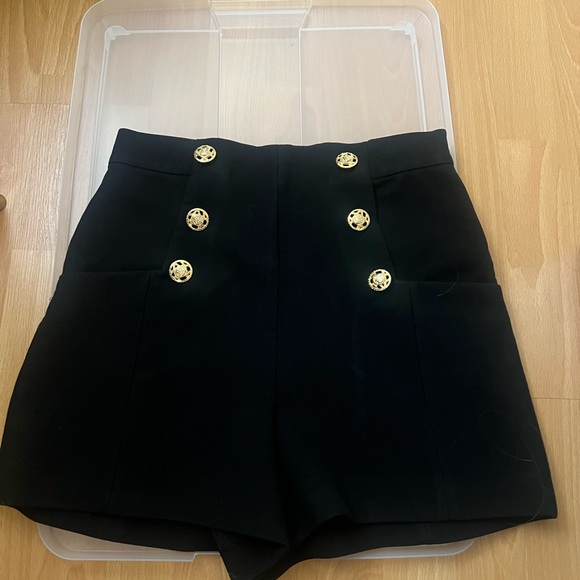 High Waist Black Short - Picture 2 of 2